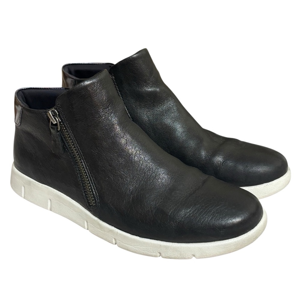 Johnston & Murphy sneakers black leather zip side J&M flex sole size 7.5